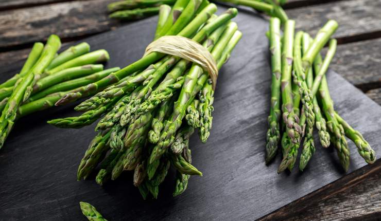 asparagi alle mandorle 