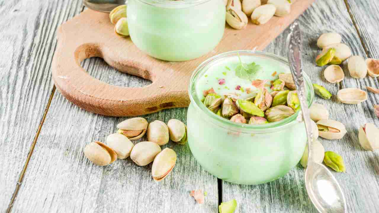 mousse al pistacchio