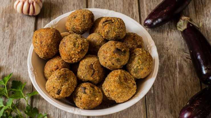 polpette di melanzane filanti