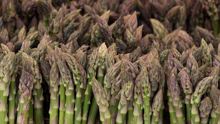 trucchi in cucina per gli asparagi