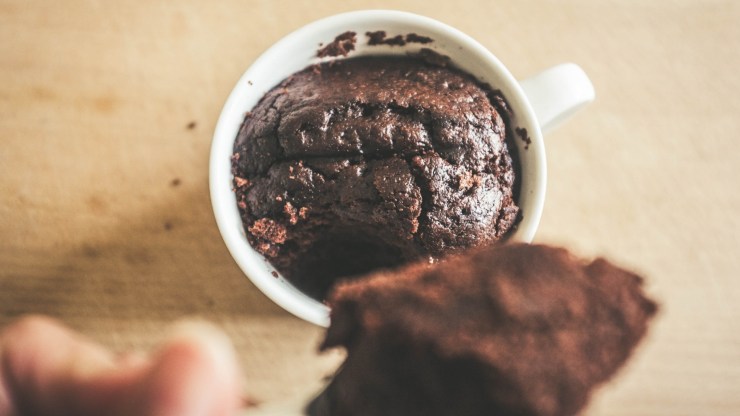 Torta in tazza cioccolato