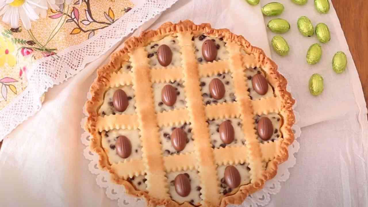 crostata con ovetti