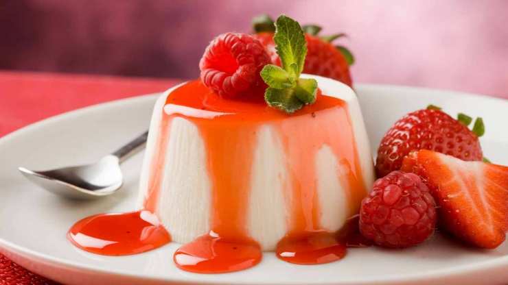 panna cotta vegana fragole