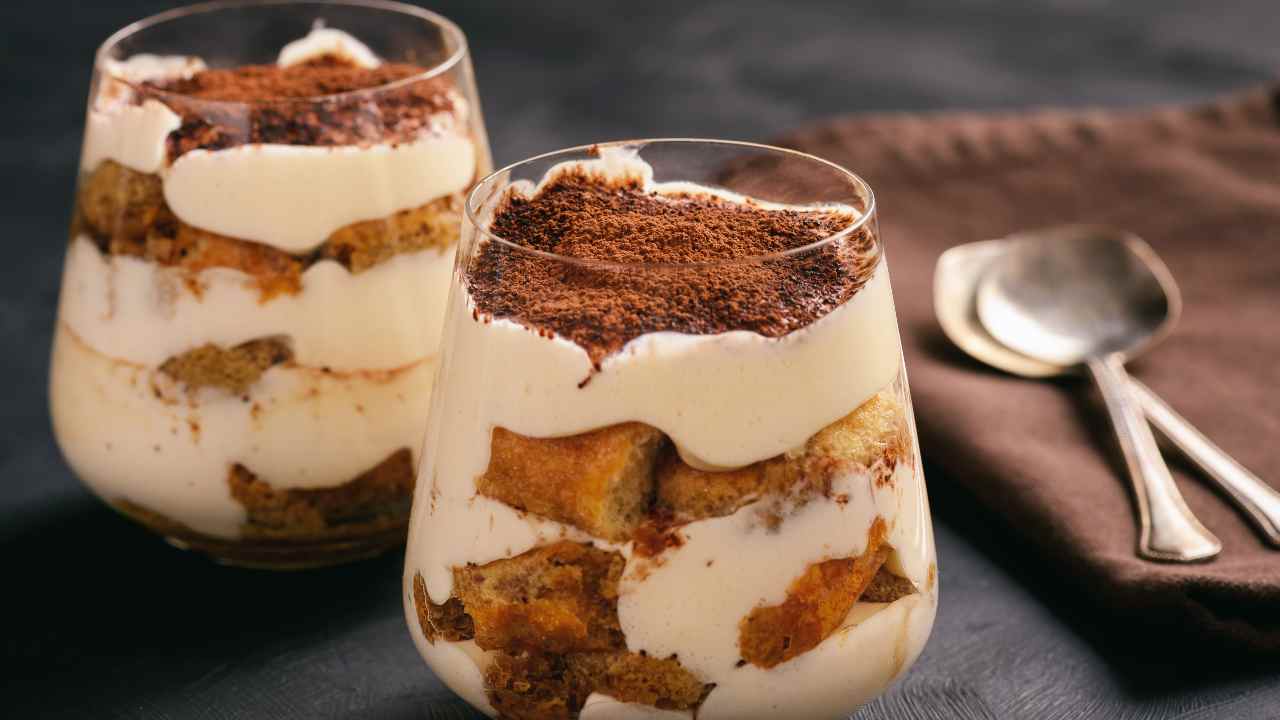 tiramisu yogurt greco