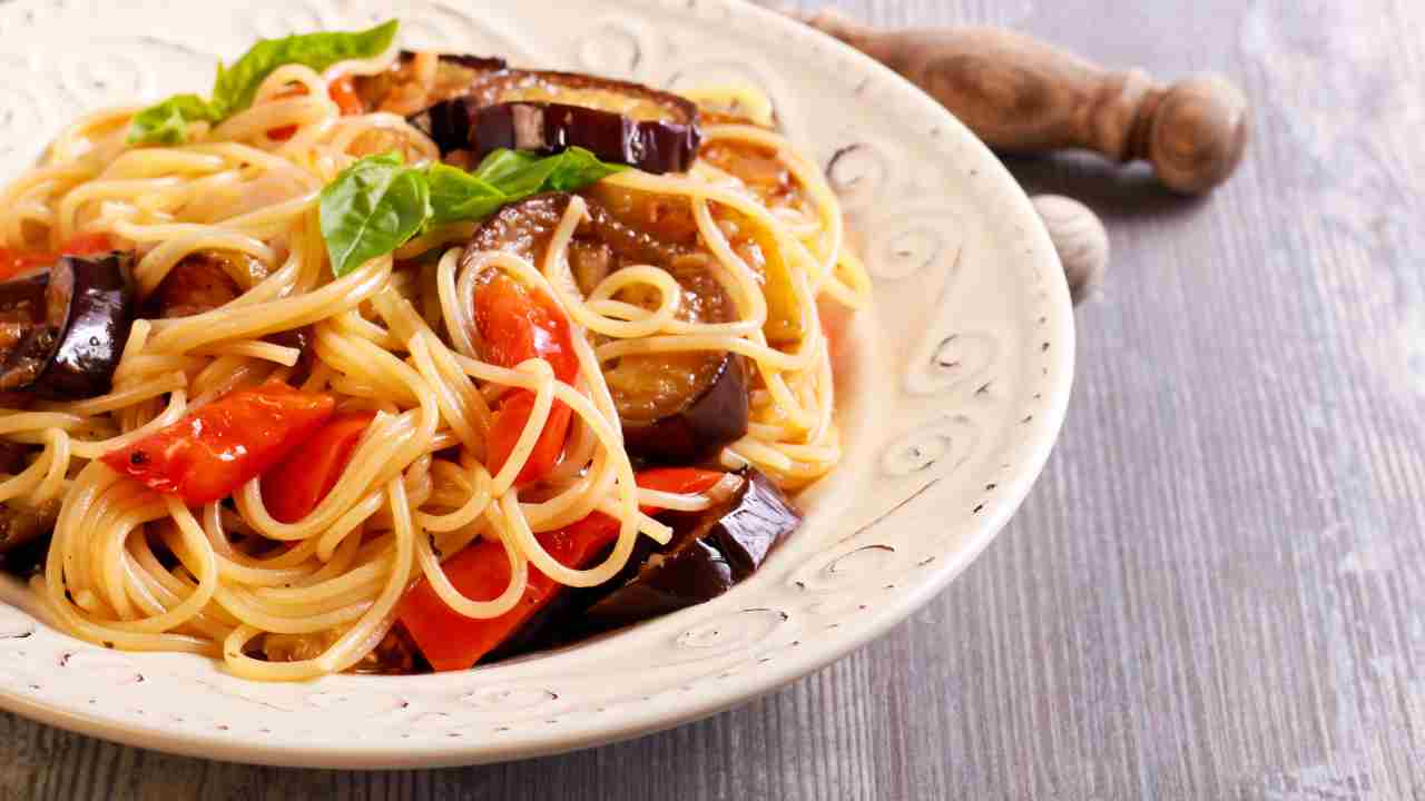 Spaghetti pomodorini e melanzane