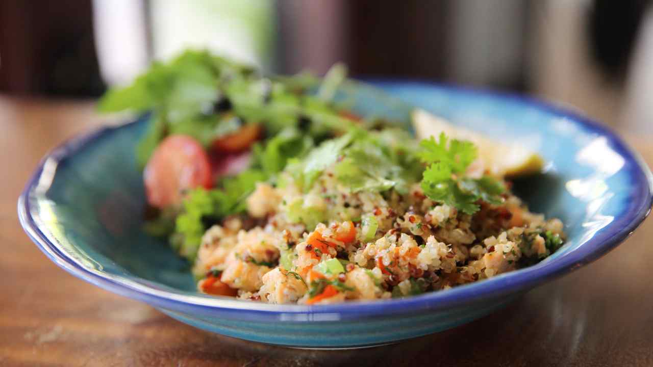 quinoa con salmone