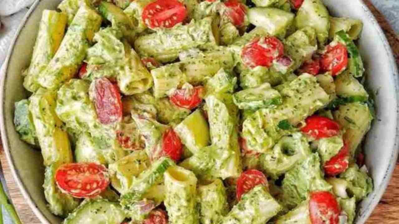 rigatoni tricolore