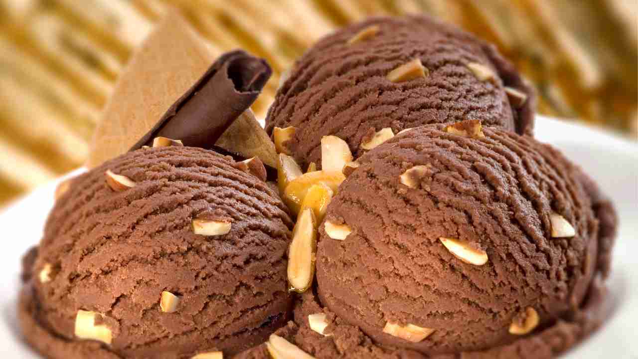 gelato al cioccolato senza gelatiera 