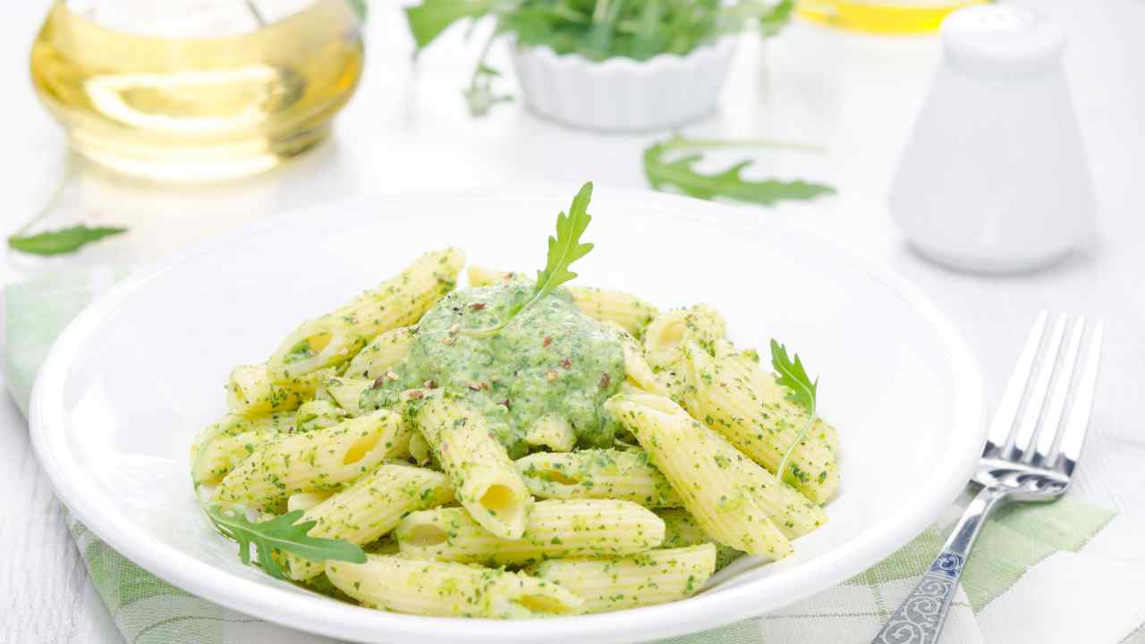 pasta con pesto di rucola