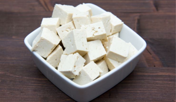 Pasta con tofu e peperoni