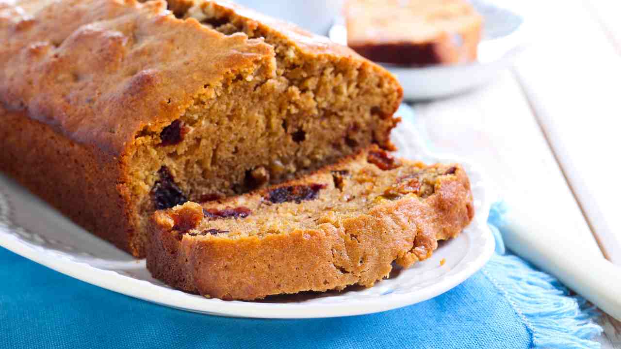 Plumcake al caffè e ciliegie