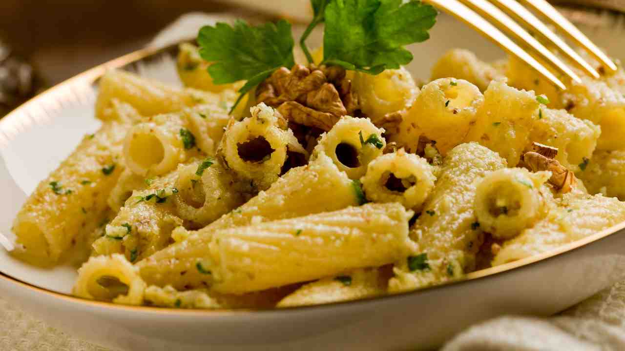 pasta con le noci