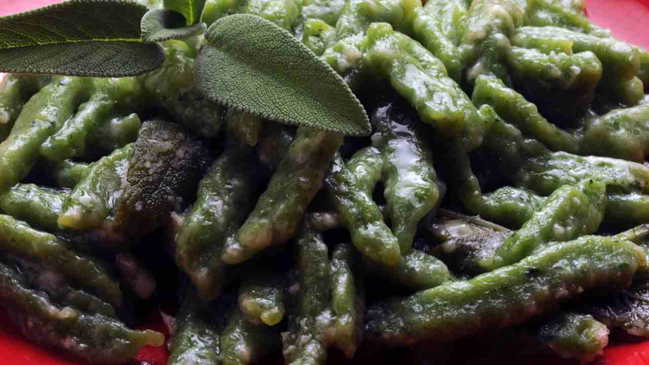 späztle spinaci