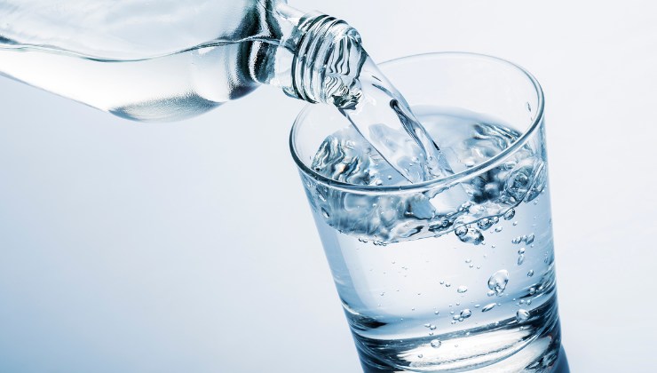 bicchiere acqua