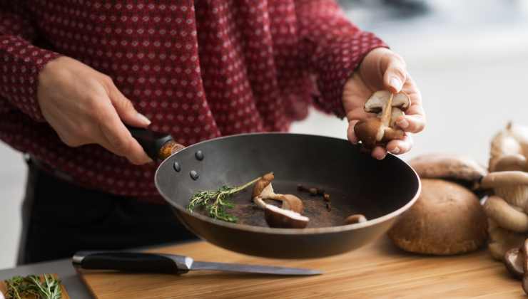 Funghi e polpette ricetta