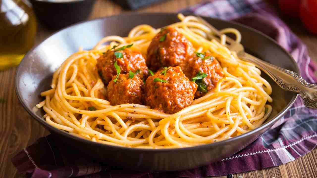 spaghetti con polpette