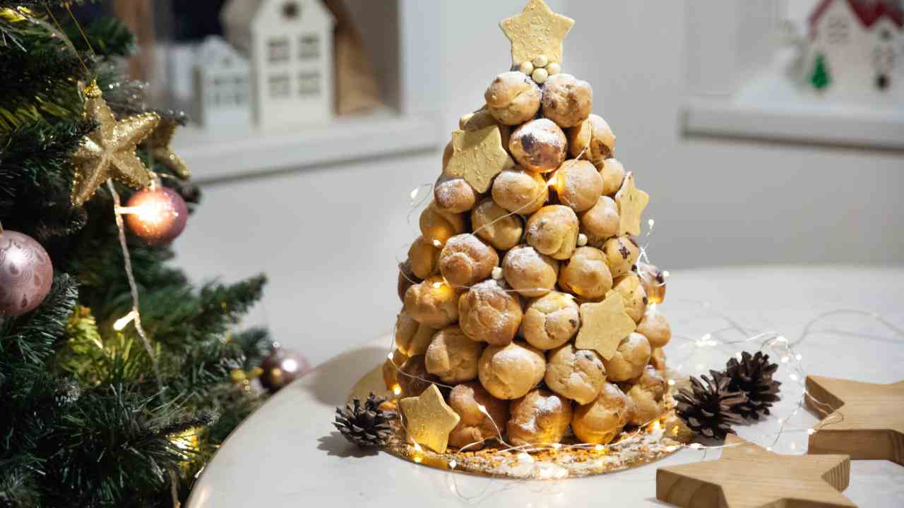 Croquembouche di Natale