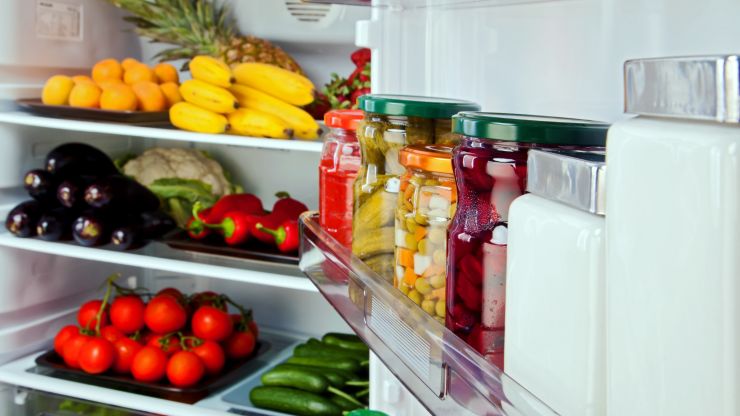 alimenti in frigorifero 