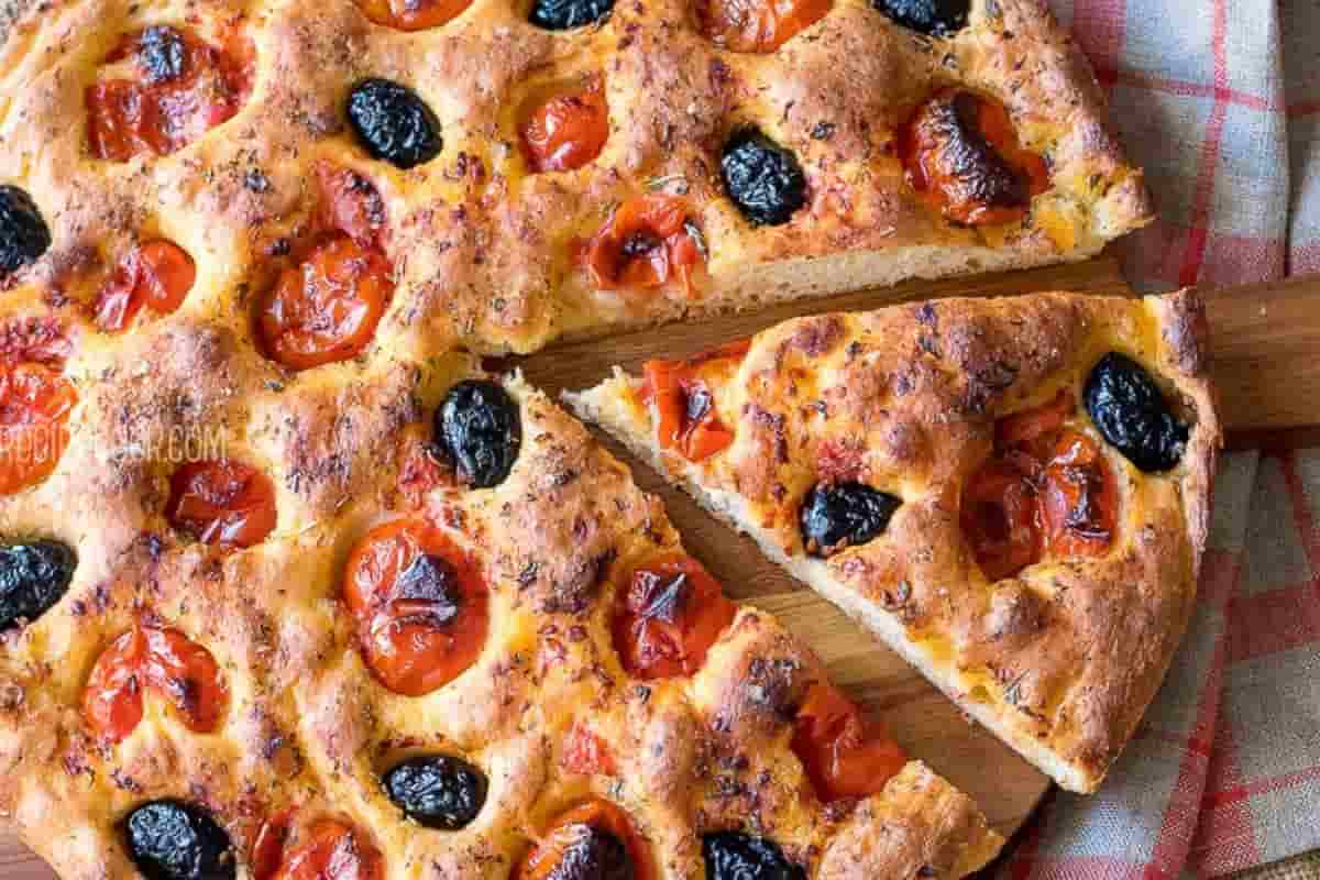 Fcazz focaccia barese ricetta