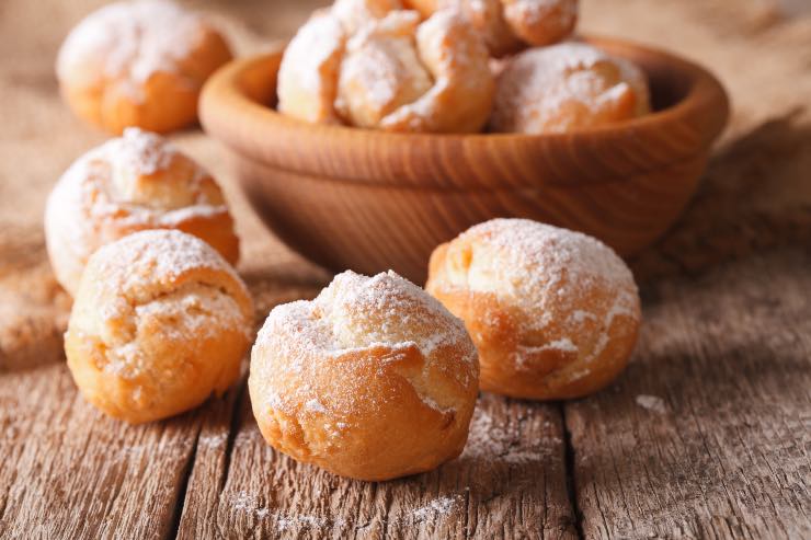 castagnole fritte di carnevale