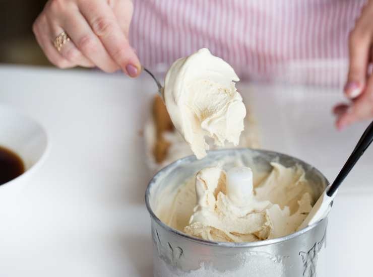 tiramisù colomba