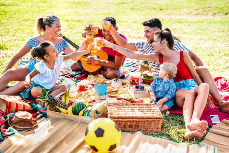 cosa fare quando agli amici nasce un figlio