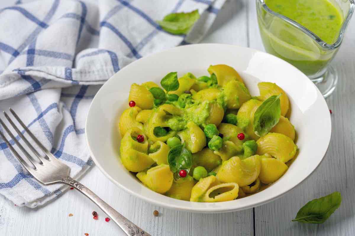 ricetta facile, pasta e piselli cremosa