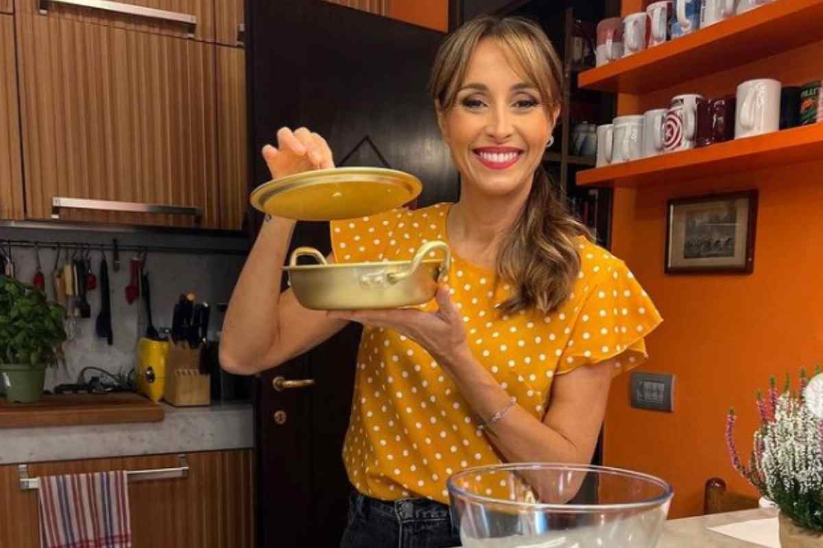 Benedetta Parodi: prepara la sua pasta sfoglia ripiena